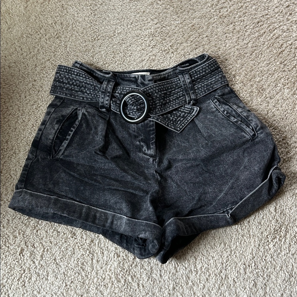 Sezane Rome Shorts in Black Wash Denim - Picture 2 of 3